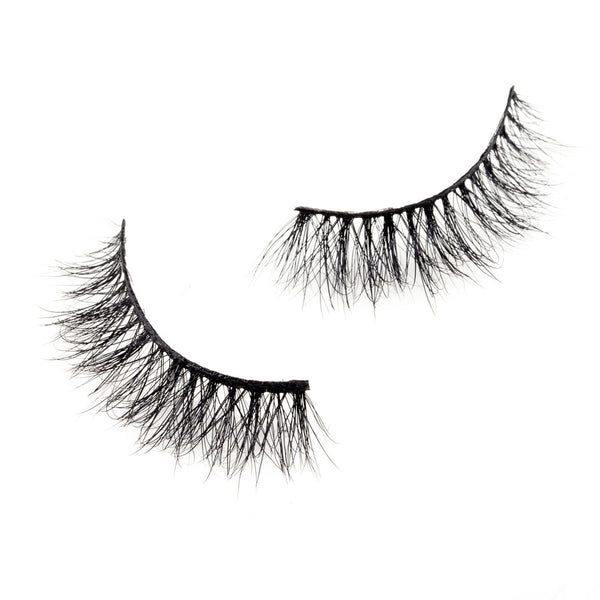 Glimify Buxom full-bodied natural false lashes